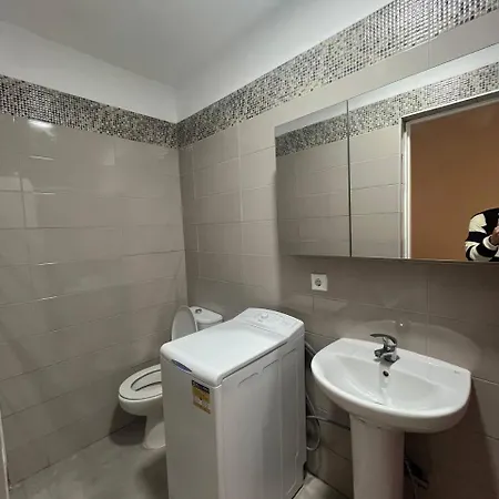 Apartamento Local 5 Puerto Colon Costa Adeje (Tenerife)